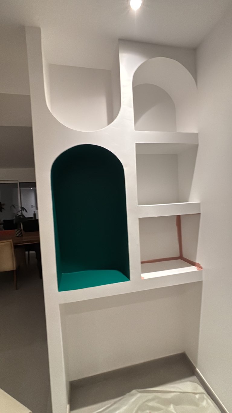 Chantier Prevessin‑Moëns : Peinture d’une Magnifique Villa
