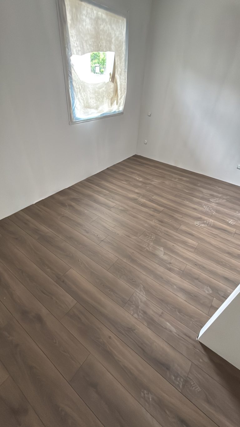 Chantier Bons-En-Chablais : Pose de parquet