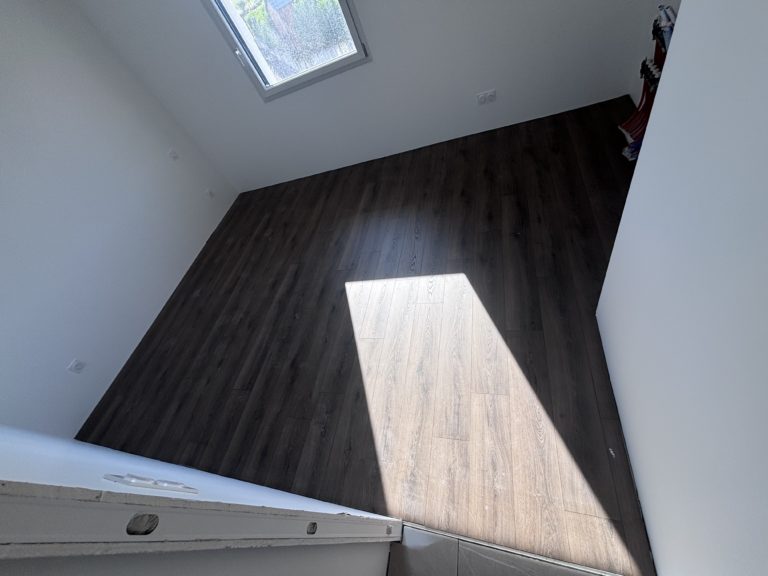 Chantier Bons-En-Chablais : Pose de parquet
